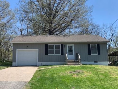 180 Lincoln Ave, Napton, MO 65340-1503