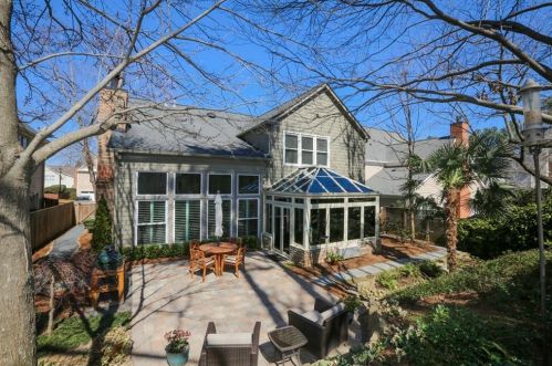 715 Glenridge Close Dr, Atlanta, GA 30328-3476