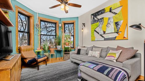 3244 Monticello Ave, Chicago IL 60618-6614 exterior