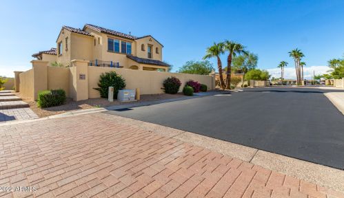 9824 3rd Ave, Phoenix AZ  85041-8871 exterior