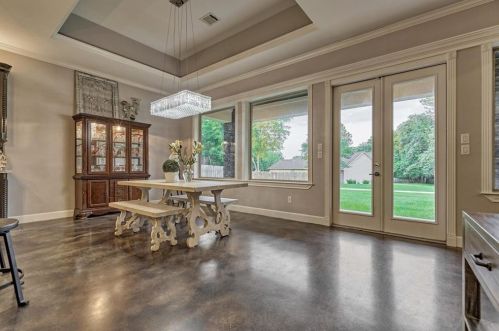 12122 Hawthorne Dr, Montgomery TX 77356-5449 exterior