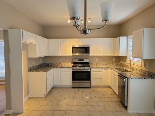 1013 Willow Crst Lndg, Austell GA 30168-5737 exterior