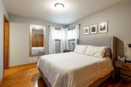 2874 99, Milwaukee WI 53222-3416 exterior