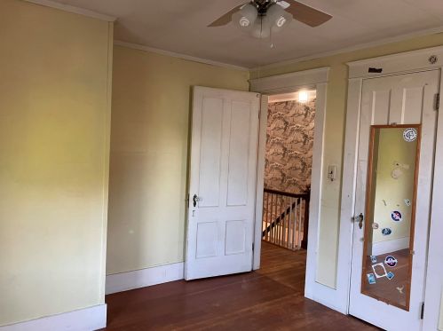 41 4 St, Dover NH 03820-2900 exterior