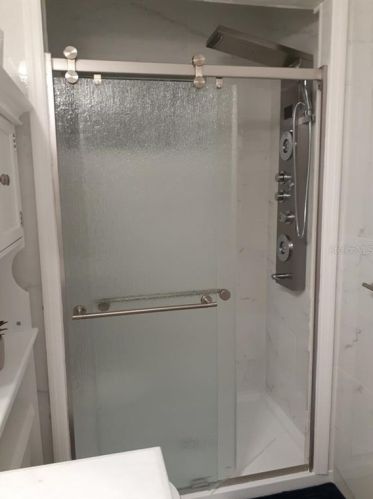 6902 Howard Ave, Tampa FL 33604-4622 exterior