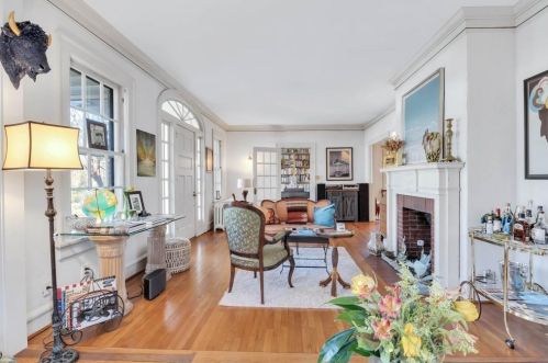 1349 Briarcliff Rd, Atlanta GA  30306-2213 exterior