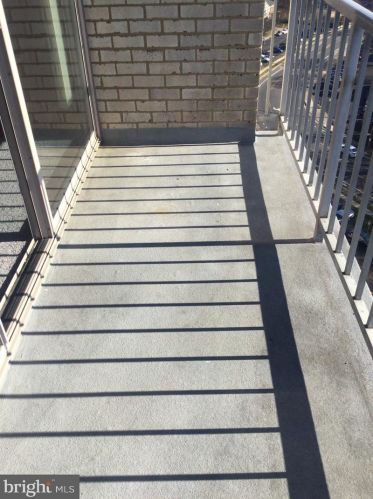 2500 Van Dorn St, Alexandria VA 22302-1626 exterior