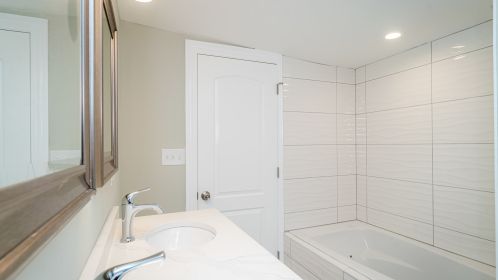 3221 Parnell Ave, Chicago IL 60628-6311 exterior