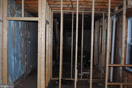 3824 Girard Ave, Philadelphia PA 19130-1625 exterior