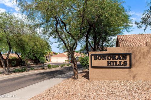 14029 29 St, Phoenix AZ 85032-3726 exterior