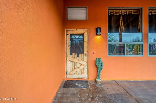 45231 18th St, Phoenix AZ 85022-4560 exterior