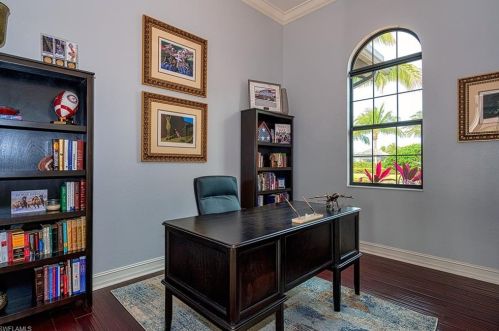 6524 Costa Cir, Naples FL 34113-1710 exterior