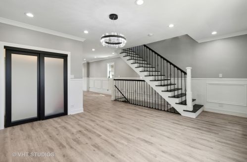 9145 University Ave, Chicago IL 60619-7946 exterior