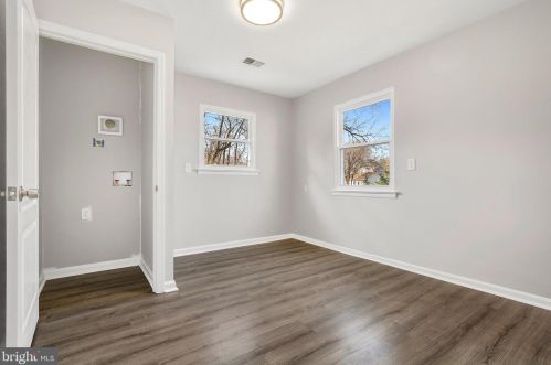 1805 Crawford Dr, Rockville MD 20851-1711 exterior