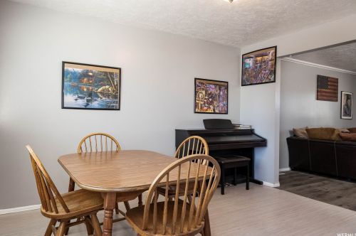 6471 Cyclamen Way, Taylorsville UT 84081-4910 exterior