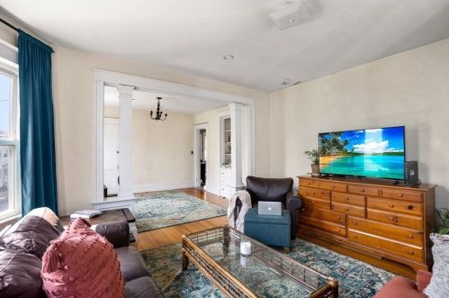 34 Park St, Salem MA 01970-4927 exterior