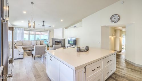 4333 Angela Dr, Phoenix AZ  85032-2282 exterior