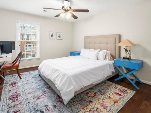 504 Dunwoody Chace, Atlanta GA 30328-6009 exterior