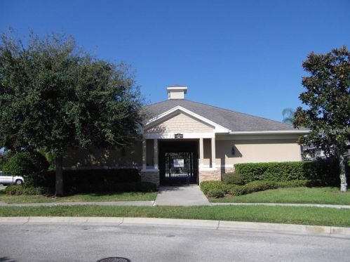 8104 Downpatrick Ct, Tampa, FL 33610-8075