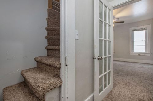 1154 Sanford St, Meskegon MI 49441-2152 exterior