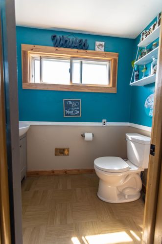 6613 Dodge Pl, Milwaukee WI  53220-1329 exterior