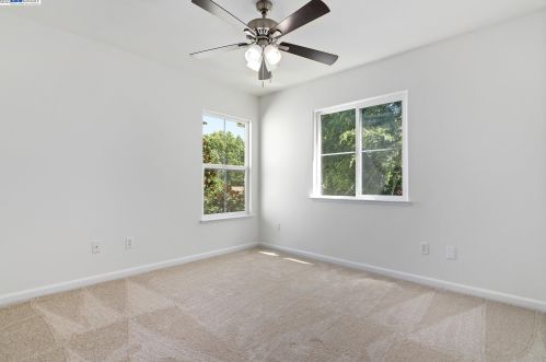 2911 The Alameda, Concord CA 94519-2738 exterior