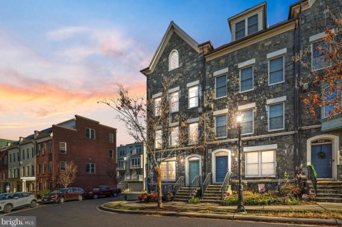 501 Regent Pl, Washington, DC 20017-2000