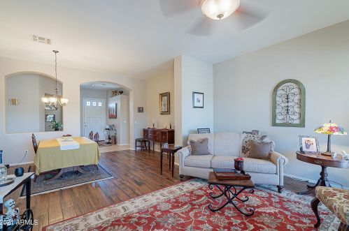 16814 1st Dr, Phoenix AZ 85021-5670 exterior