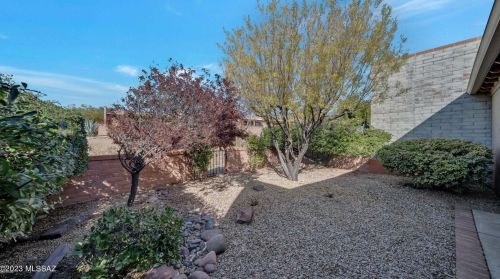 3074 Placita Del Avestruz, Green Valley AZ 85622-3226 exterior