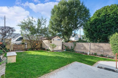 208 High St, Mount Vernon NY 10550-1810 exterior