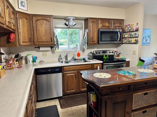 10559 Hackamore Ln, Saint Louis MO exterior