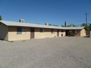 1723 13th St, Tucson AZ  85719-6213 exterior