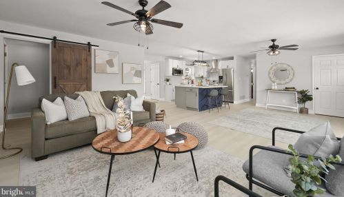 2202 Arden Dr, Fallston MD 21047-1402 exterior