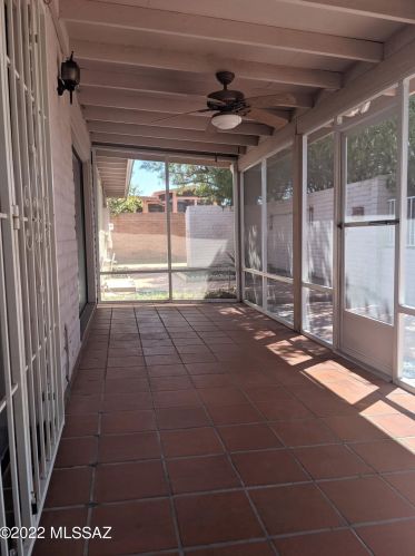 8950 25th St, Tucson AZ  85710-8602 exterior