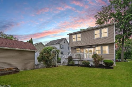 78 Benjamin St, Cranford NJ  07016-2622 exterior