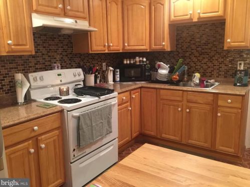 3031 Aramingo Ave, Philadelphia PA  19134-4315 exterior