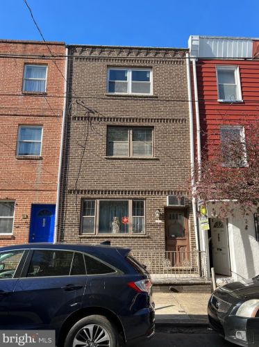 703 Federal St, Philadelphia PA 19147-5112 exterior