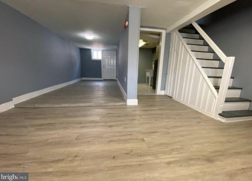 5404 Erdrick St, Philadelphia PA 19135-1012 exterior