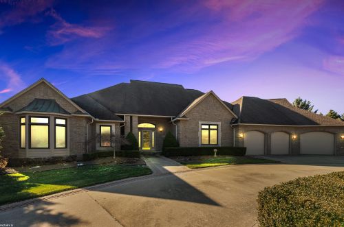 33654 Lotties Dr, New Baltimore MI 48047-2378 exterior