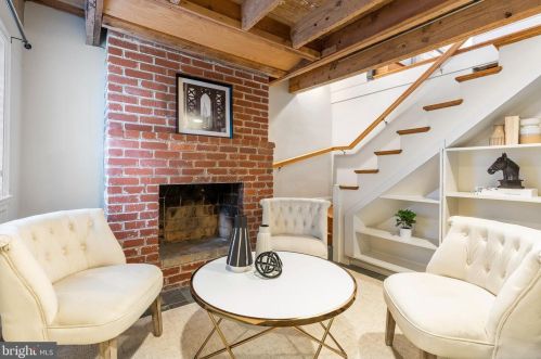 1035 Cecil Pl, Washington, DC 20007-3636