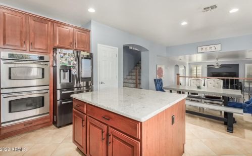 2122 Apache Rain Rd, Phoenix AZ  85085-5084 exterior