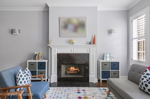 847 Fletcher St, Chicago, IL 60657-4410