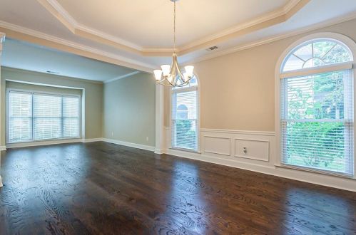 755 Glenridge Close Dr, Atlanta GA  30328-3476 exterior