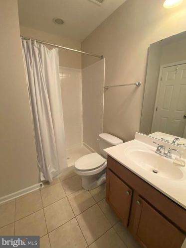 2810 Admiral Rdg Rd, Accokeek MD 20607-3760 exterior