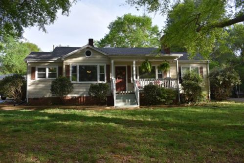 237 Margaret St, Pickens, SC 29671-2123