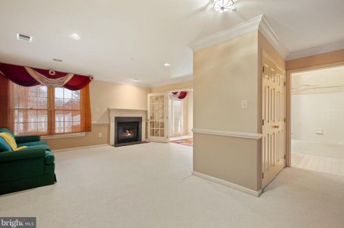 8402 Bells Ridge Ter, Rockville MD 20854-2799 exterior