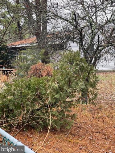 106 Cherokee Dr, Browns Mills NJ  08015-6251 exterior