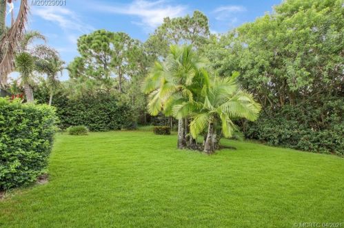 210 Fernleaf Trl, Fort Pierce FL  34953-8212 exterior