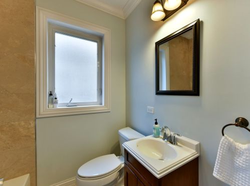 4944 Merrimac Ave, Chicago IL  60638-1304 exterior