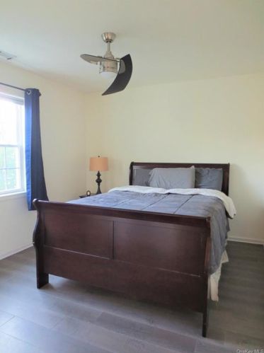 29 Tall Tree Ln, Poughkeepsie NY 12601-7207 exterior